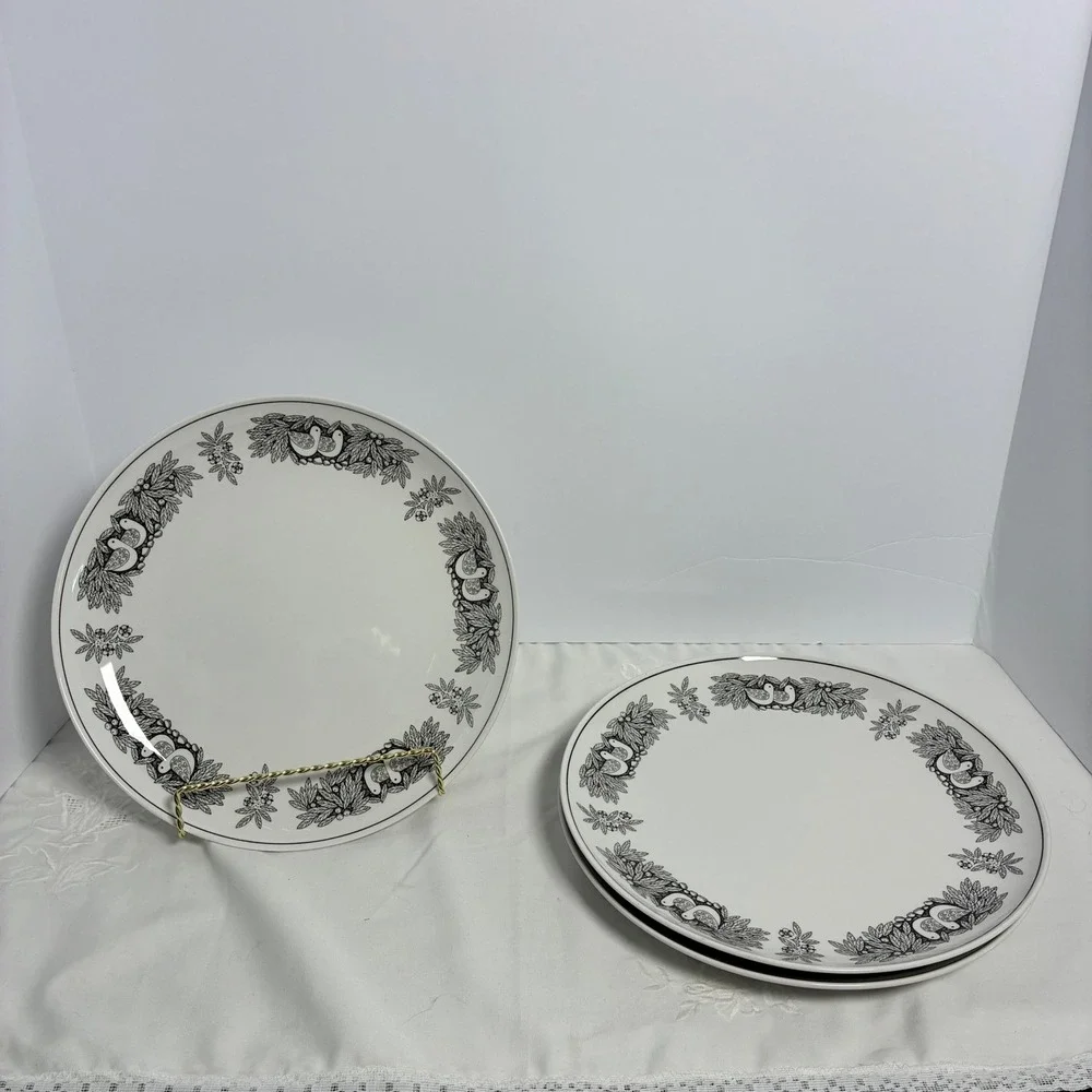 3 Franciscan Dinner Plates Bird N' Hand Whitestone Ware 10